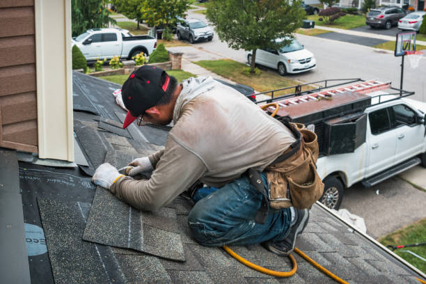 Professional Roof Installation technician working in Hoffman, NC